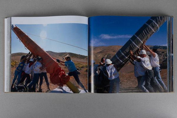 Christo : The Umbrellas, Japan-USA 1984-1991  - Asta Libri d'Artista e Cataloghi d'Arte - Associazione Nazionale - Case d'Asta italiane