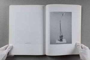 Cy Twombly : Cy Twombly. Paintings. Work on paper. Sculpture  - Asta Libri d'Artista e Cataloghi d'Arte - Associazione Nazionale - Case d'Asta italiane