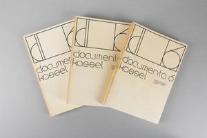 ARTISTI VARI : Documenta 6 Kassel  - Asta Libri d'Artista e Cataloghi d'Arte - Associazione Nazionale - Case d'Asta italiane