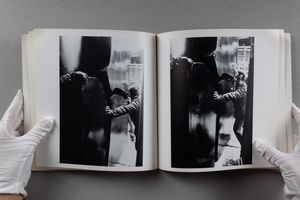 ARTISTI VARI : Beuys Burri  - Asta Libri d'Artista e Cataloghi d'Arte - Associazione Nazionale - Case d'Asta italiane