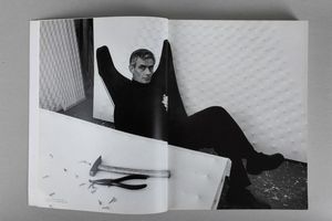 ENRICO CASTELLANI : Enrico Castellani 1958-1970  - Asta Libri d'Artista e Cataloghi d'Arte - Associazione Nazionale - Case d'Asta italiane