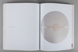 ENRICO CASTELLANI : Enrico Castellani 1958-1970  - Asta Libri d'Artista e Cataloghi d'Arte - Associazione Nazionale - Case d'Asta italiane