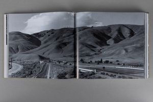 Christo : The Umbrellas, Japan-USA 1984-1991  - Asta Libri d'Artista e Cataloghi d'Arte - Associazione Nazionale - Case d'Asta italiane