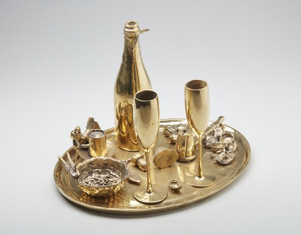 SPOERRI DANIEL (n. 1930) : L'heure bleue.  - Asta Asta 399 | GRAFICA MODERNA, FOTOGRAFIA E MULTIPLI D'AUTORE Online - Associazione Nazionale - Case d'Asta italiane