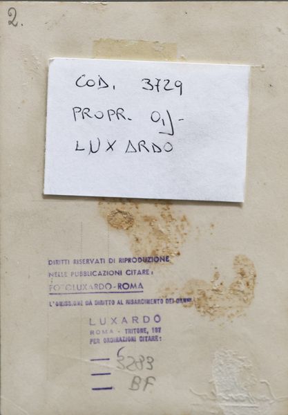 LUXARDO LAZZARO (1865 - 1949) : Lotto composto da n.5 fotografie. Carla d'abrusco. Vivi Livi. Delia Bodi. Virgilio Gottardi. La Signora Balestra.  - Asta Asta 399 | GRAFICA MODERNA, FOTOGRAFIA E MULTIPLI D'AUTORE Online - Associazione Nazionale - Case d'Asta italiane