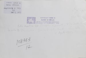 DI BELLA ALFIO : Lotto composto da n.2 fotografie. Inaugurazione mostra Jospeh Cossut. Mostra di Emilio Prini.  - Asta Asta 399 | GRAFICA MODERNA, FOTOGRAFIA E MULTIPLI D'AUTORE Online - Associazione Nazionale - Case d'Asta italiane