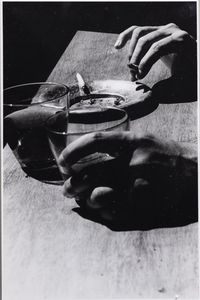 CUSIMANO MARIO : Lotto composto da n. 6 fotografie. Ascolta uomo.  - Asta Asta 399 | GRAFICA MODERNA, FOTOGRAFIA E MULTIPLI D'AUTORE Online - Associazione Nazionale - Case d'Asta italiane