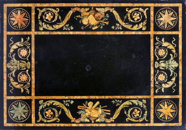 Tavolino basso con piano in scagliola, XIX secolo  - Asta Antiquariato - Mobili, Tappeti, Sculture e Oggetti d'Arte - Associazione Nazionale - Case d'Asta italiane