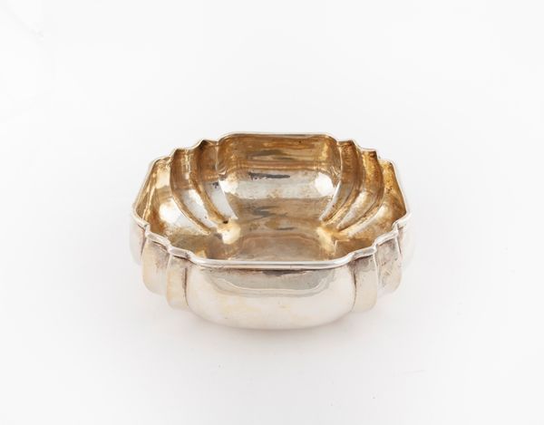 Ciotola quadrangolare  - Asta Argenti Antichi e da Collezione - Associazione Nazionale - Case d'Asta italiane