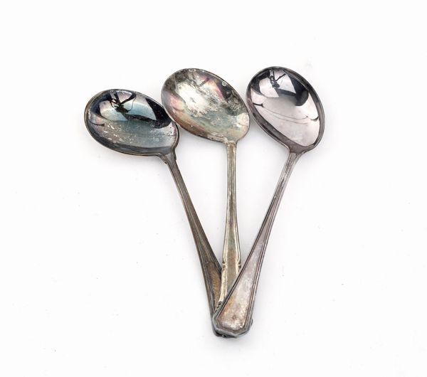 Tre cucchiai da pappa in argento  - Asta Argenti Antichi e da Collezione - Associazione Nazionale - Case d'Asta italiane