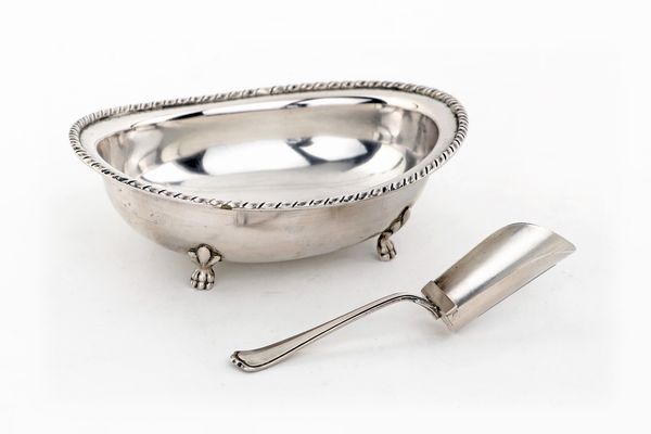 Zuccheriera ovale con paletta  - Asta Argenti Antichi e da Collezione - Associazione Nazionale - Case d'Asta italiane