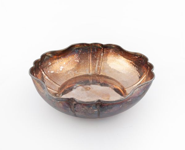 Centrotavola circolare sagomato  - Asta Argenti Antichi e da Collezione - Associazione Nazionale - Case d'Asta italiane