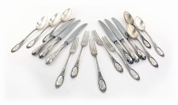 Servizio di posate da pasto incompleto, argentiere Frugoni Roma, Arthur Krupp, Milano  - Asta Argenti Antichi e da Collezione - Associazione Nazionale - Case d'Asta italiane