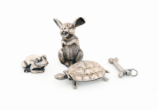 Lotto composto da quattro microfusioni in argento  - Asta Argenti Antichi e da Collezione - Associazione Nazionale - Case d'Asta italiane