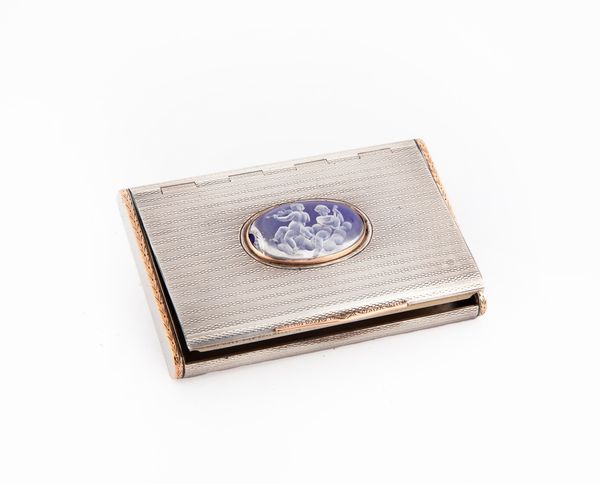 Portasigarette in argento 900, Vienna 1872 - 1922, argentiere K.S.T  - Asta Argenti Antichi e da Collezione - Associazione Nazionale - Case d'Asta italiane