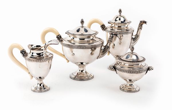 Servizio da te e da caff in argento, periodo del Fascio  - Asta Argenti Antichi e da Collezione - Associazione Nazionale - Case d'Asta italiane