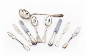 Otto cucchiai da dolce in argento  - Asta Argenti Antichi e da Collezione - Associazione Nazionale - Case d'Asta italiane