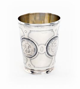 Bicchiere in argento, Germania XIX secolo, argentiere Lameyer  - Asta Argenti Antichi e da Collezione - Associazione Nazionale - Case d'Asta italiane