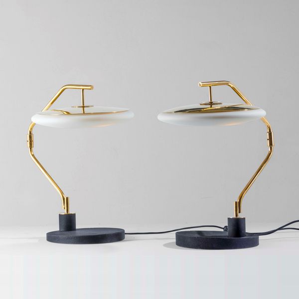MAX INGRAND : Due lampade da tavolo mod. 2488  - Asta Design200 - Associazione Nazionale - Case d'Asta italiane