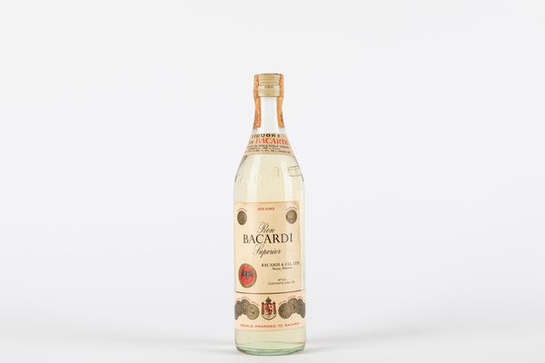 Bahamas : Ron Bacardi Superior Carta Blanca  - Asta Vini e Distillati - Associazione Nazionale - Case d'Asta italiane