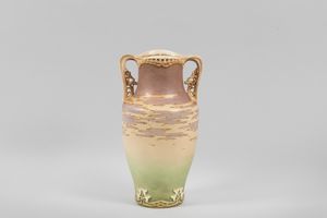 Amphora, Austria, 1900 ca  - Asta Arti decorative del XX secolo - Associazione Nazionale - Case d'Asta italiane