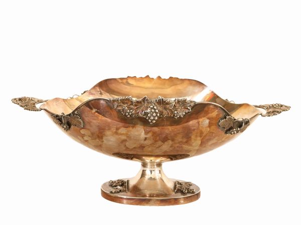 Centrotavola a navicella in argento  - Asta L'Arte di Arredare - Associazione Nazionale - Case d'Asta italiane