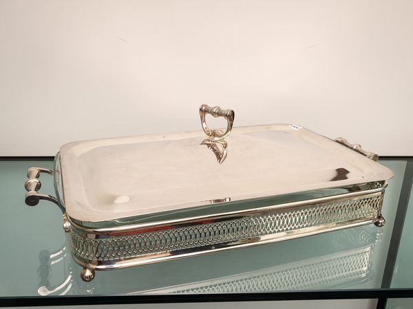 Legumiera rettangolare in metallo argentato  - Asta L'Arte di Arredare - Associazione Nazionale - Case d'Asta italiane