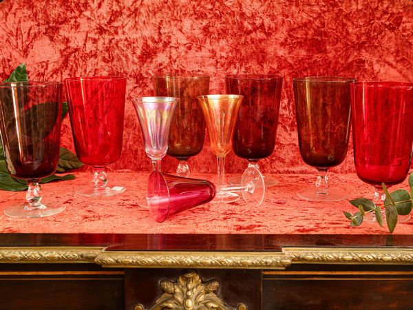 Assortimento di bicchieri Arlecchino in vetro soffiato  - Asta L'Arte di Arredare - Associazione Nazionale - Case d'Asta italiane