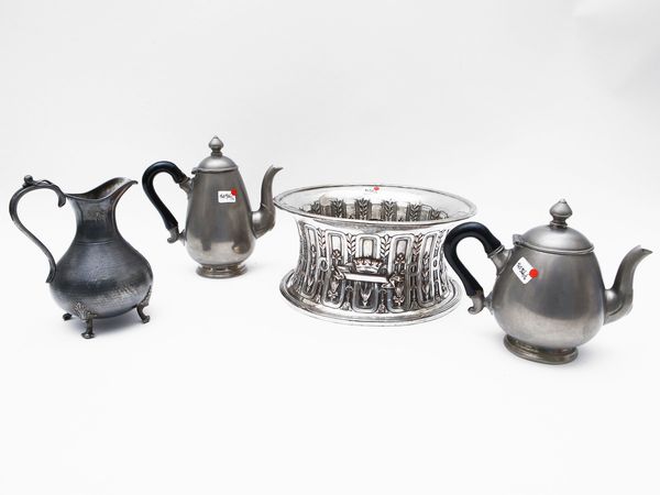 Lotto di accessori per la casa in metallo argentato  - Asta L'Arte di Arredare - Associazione Nazionale - Case d'Asta italiane