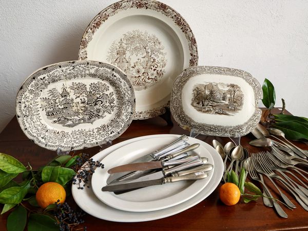 Lotto di accessori per la tavola d'epoca  - Asta L'Arte di Arredare - Associazione Nazionale - Case d'Asta italiane