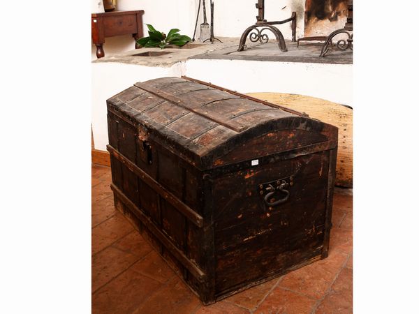 Due complementi di arredo d'epoca  - Asta L'Arte di Arredare - Associazione Nazionale - Case d'Asta italiane