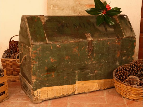 Grande cassa da viaggio in legno laccato verde  - Asta L'Arte di Arredare - Associazione Nazionale - Case d'Asta italiane