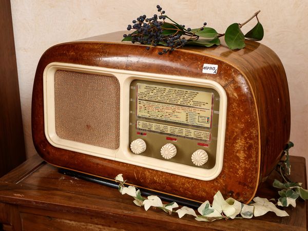 Lotto di complementi di arredo  - Asta L'Arte di Arredare - Associazione Nazionale - Case d'Asta italiane