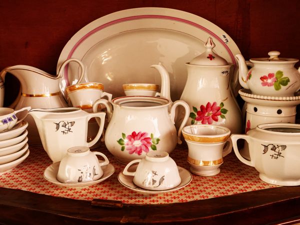 Miscellanea di porcellane Ginori  - Asta L'Arte di Arredare - Associazione Nazionale - Case d'Asta italiane