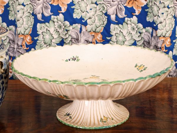 Grande alzata in ceramica Zaccagnini  - Asta L'Arte di Arredare - Associazione Nazionale - Case d'Asta italiane