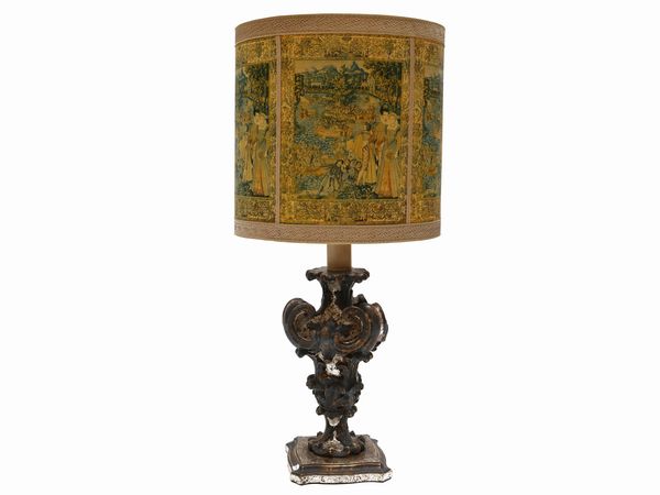 Grande portapalmette in legno intagliato e argentato  - Asta L'Arte di Arredare - Associazione Nazionale - Case d'Asta italiane