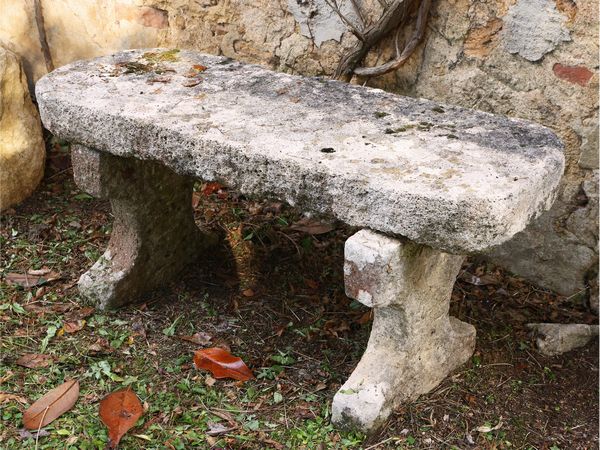 Panchina da giarino in pietra  - Asta L'Arte di Arredare - Associazione Nazionale - Case d'Asta italiane