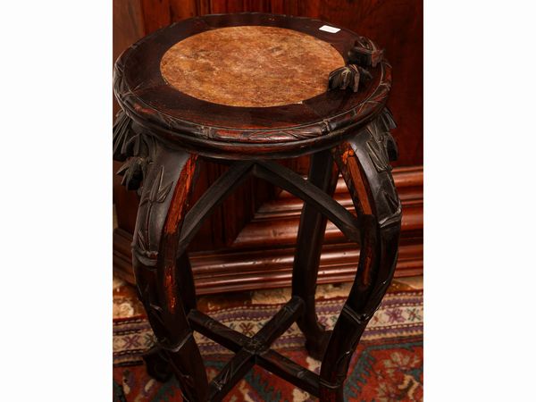 Vaso a balaustro in porcellana, Imari  - Asta L'Arte di Arredare - Associazione Nazionale - Case d'Asta italiane