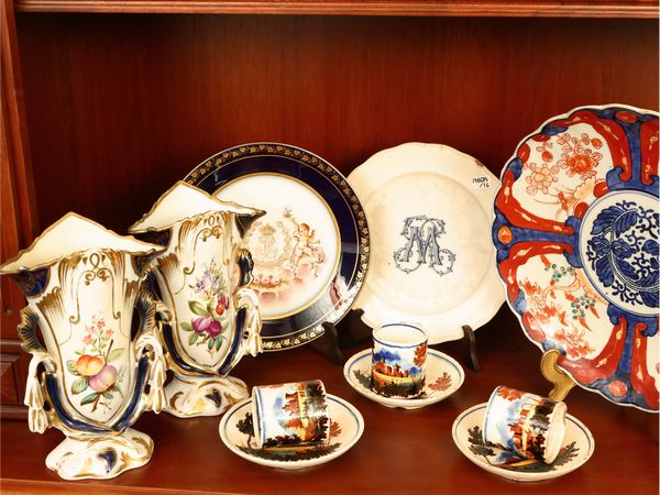 Grande lotto di porcellane e maioliche da collezione e decorative  - Asta L'Arte di Arredare - Associazione Nazionale - Case d'Asta italiane