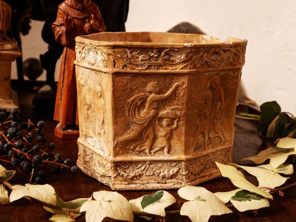 Lotto di curiosit�  - Asta L'Arte di Arredare - Associazione Nazionale - Case d'Asta italiane