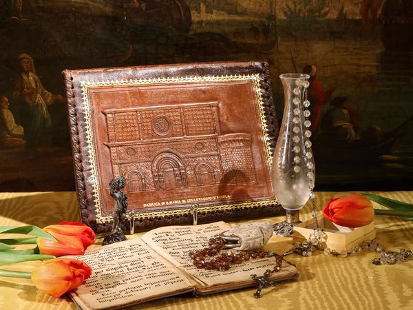 Lotto di curiosit  - Asta L'Arte di Arredare - Associazione Nazionale - Case d'Asta italiane