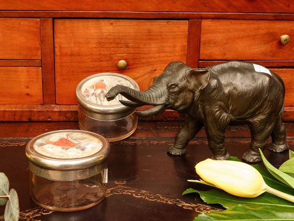 Lotto di curiosit da scrivania  - Asta L'Arte di Arredare - Associazione Nazionale - Case d'Asta italiane