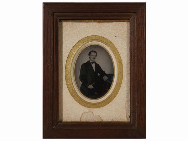 Due ambrotipi  - Asta L'Arte di Arredare - Associazione Nazionale - Case d'Asta italiane