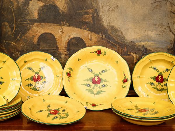 Servizio di piatti in ceramica, Cooperativa Ceramica dImola  - Asta L'Arte di Arredare - Associazione Nazionale - Case d'Asta italiane