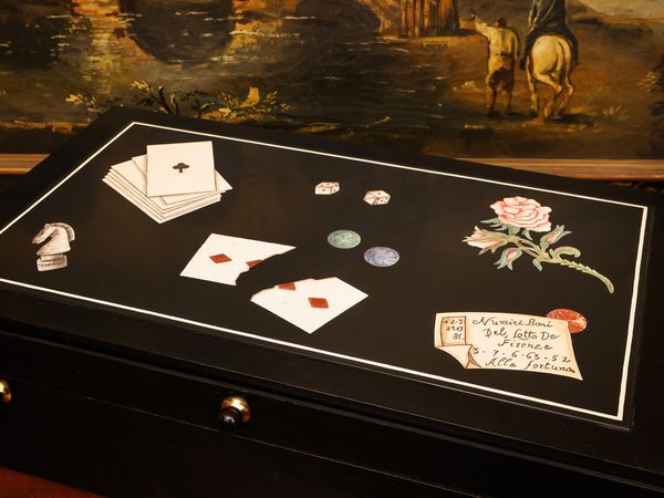 Grande cofanetto per collezioni in legno ebanizzato e scagliola  - Asta L'Arte di Arredare - Associazione Nazionale - Case d'Asta italiane