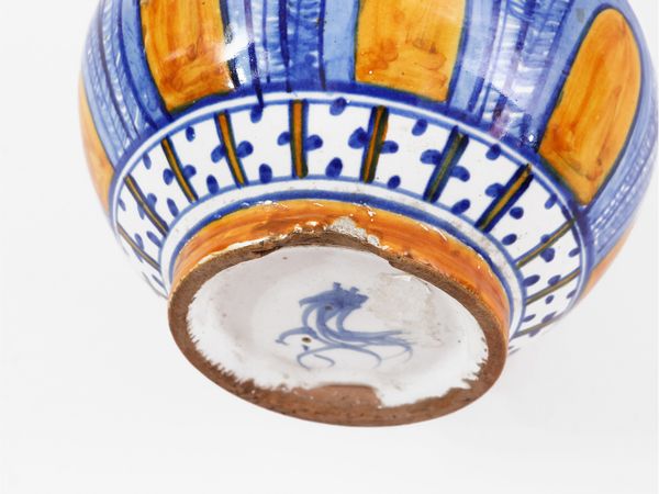 Piccolo vaso in terracotta smaltata, Cantagalli  - Asta L'Arte di Arredare - Associazione Nazionale - Case d'Asta italiane