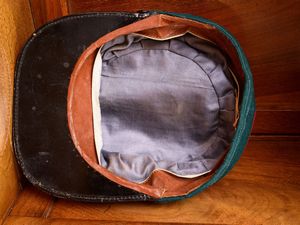 Berretto Associzione Nazionale Garibaldini  - Asta L'Arte di Arredare - Associazione Nazionale - Case d'Asta italiane