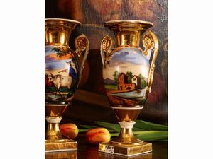 Coppia di vasi ad anfora in porcellana  - Asta L'Arte di Arredare - Associazione Nazionale - Case d'Asta italiane