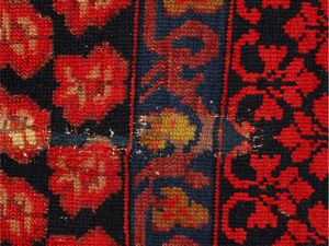 Tappeto caucasico di vecchia manifattura  - Asta L'Arte di Arredare - Associazione Nazionale - Case d'Asta italiane