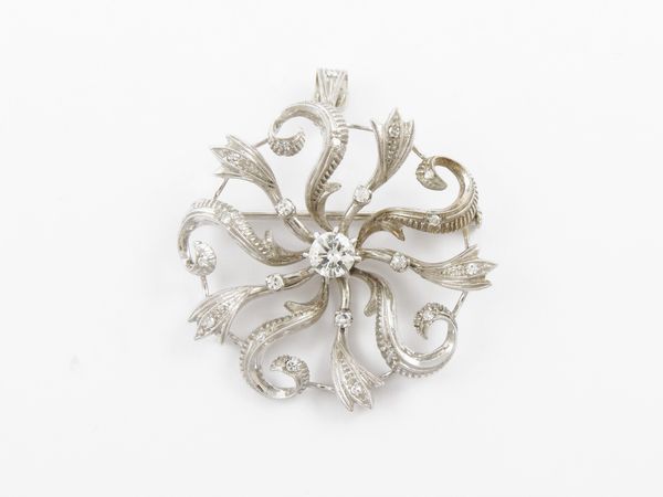 Pendente spilla in oro bianco con diamanti  - Asta Gioielli e orologi - Associazione Nazionale - Case d'Asta italiane